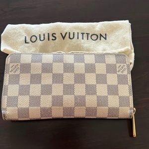 Louis Vuitton wallet
